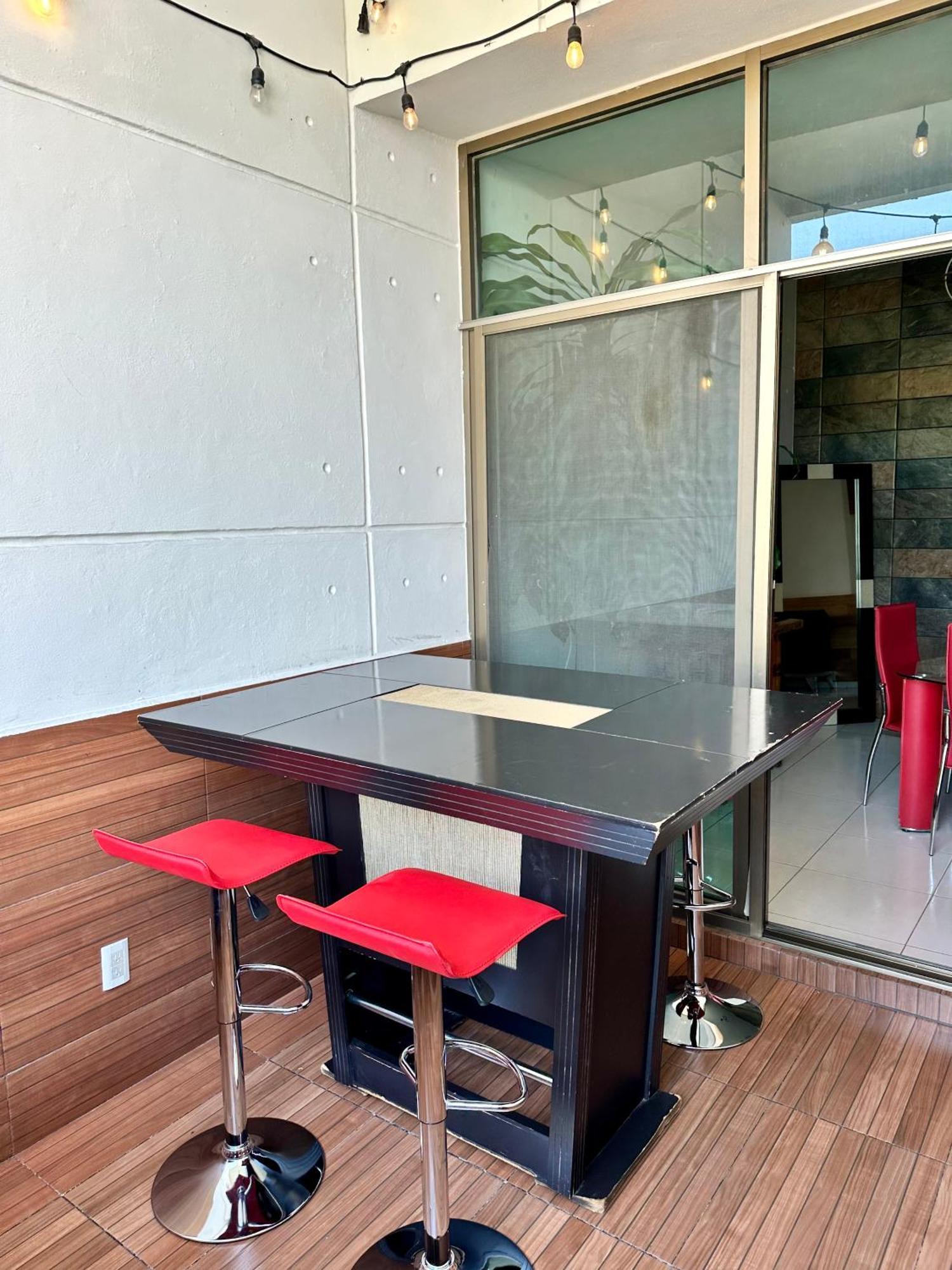 Ferienwohnung Loft Arte Y Diseno, Terraza, Asador, 3 Pantallas "Cuernavaca Somos El Unico Airbn Que Te Ofrece 2 Exclusivos Jacuzzis Profesionales Con Agua Caliente Y Sistema De Hidromasaje, Tipo Spa" Fraccionamiento Vigilancia 24 Horas Exterior foto